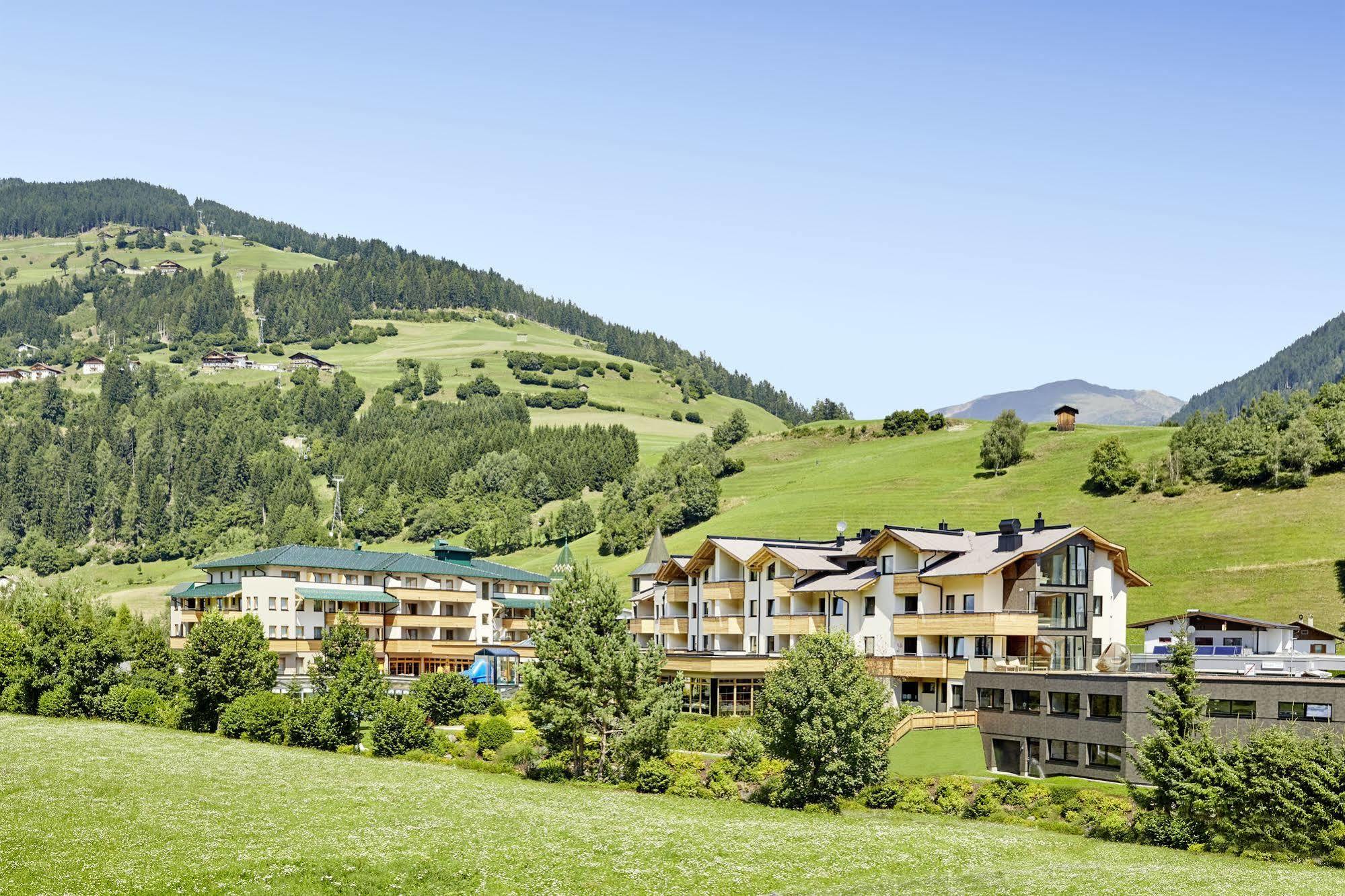 Dolomiten Residenz - Sporthotel ซิลเลียน ภายนอก รูปภาพ